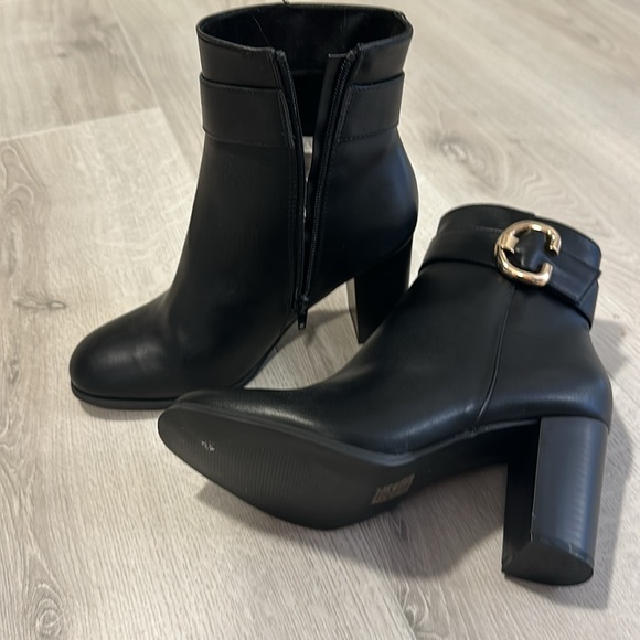 ASOS booties size 9 - Picture 4 of 4